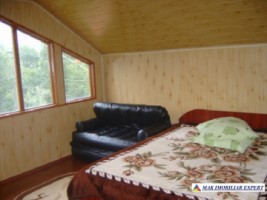 vila-7-camere-teren-1800-mp-de-vanzare-in-valeni-dambovita-4
