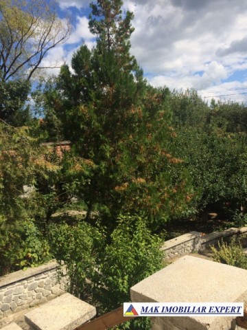 vila-7-camere-teren-1800-mp-de-vanzare-in-valeni-dambovita-15