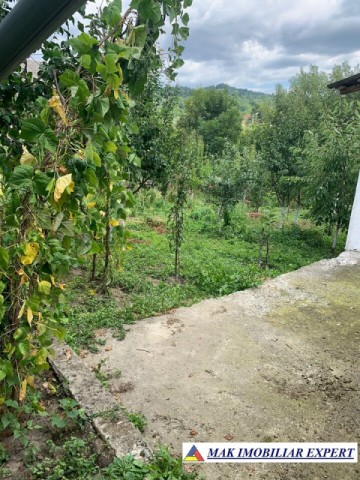 casa-7-camere-2-corpuri-teren-1300-mp-de-vanzare-in-pucheni-dambovita-16