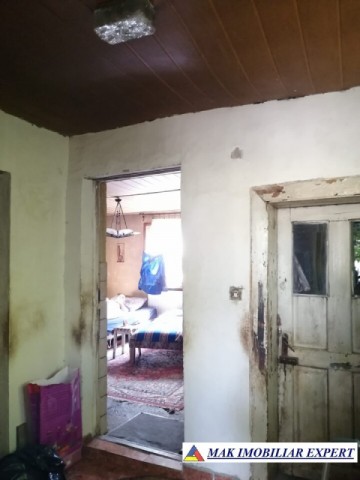 casa-3-camere-cu-teren-de-208-mp-voinesti-leresti-arges-potrivita-pentru-resedinta-permanenta-10