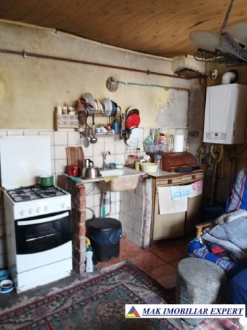 casa-3-camere-cu-teren-de-208-mp-voinesti-leresti-arges-potrivita-pentru-resedinta-permanenta-12