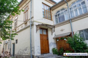 apartament-2-camere-la-casa-de-inchiriat-de-renovat-in-centru-campulung-muscel-arges-2
