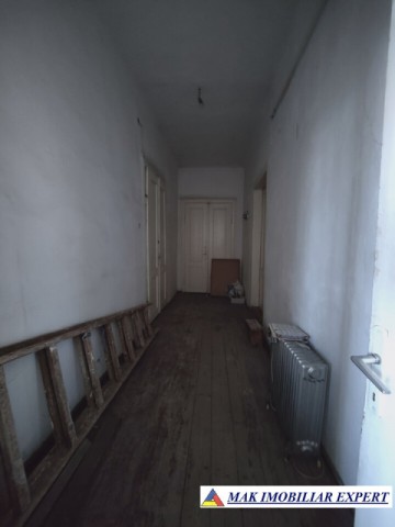 apartament-2-camere-la-casa-de-inchiriat-de-renovat-in-centru-campulung-muscel-arges-7