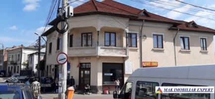 complex-vila-stil-cu-23-camere-si-teren-de-1100-mp-de-vanzare-in-centru-campulung-muscel-arges