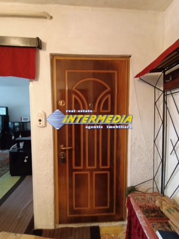 apartament-2-camere-decomandat-50-mp-de-vanzare-in-alba-iulia-13