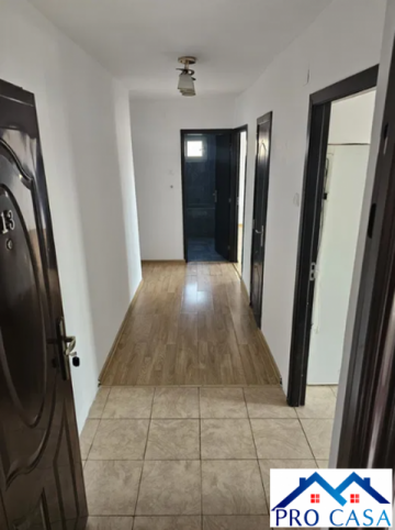 apartament-2-camere-decomandat-zona-stadion-et3-3