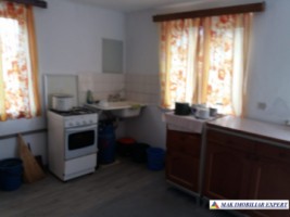 urgent-vand-casa-musceleana-cu-4-camere-si-teren-de-2980-mp-matau-arges-10