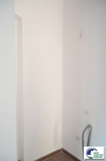 apartament-cu-sase-camere-situat-ultracentral-in-vila