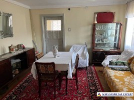 casa-5-camere-cu-teren-600-mp-de-vanzare-in-campulung-muscel-central-arges-8