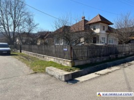 casa-5-camere-cu-teren-600-mp-de-vanzare-in-campulung-muscel-central-arges-35