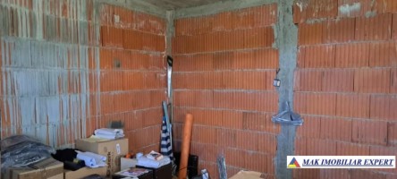vila-noua-cu-4-camere-si-teren-de-800-mp-piscani-arges-6
