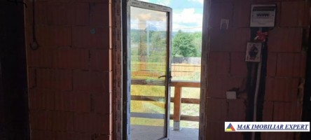 vila-noua-cu-4-camere-si-teren-de-800-mp-piscani-arges-17