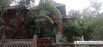 casa-3-camere-cu-teren-mare-valea-mare-pravat-case-de-vanzare-arges-1