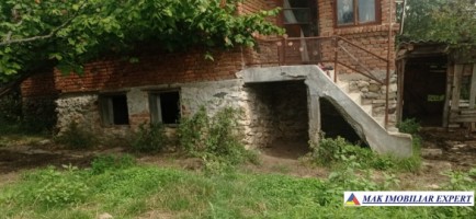 casa-3-camere-cu-teren-mare-valea-mare-pravat-case-de-vanzare-arges-2