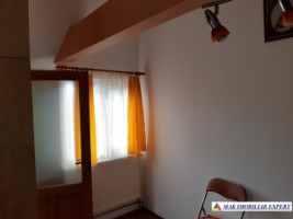 vila-de-vanzare-in-centru-campulung-muscel-arges-5-camere-stil-elegant-teren-235-mp-30