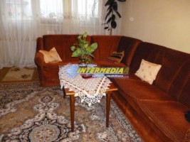apartament-3-camere-decomandat-de-vanzare-alba-iulia-centru-6