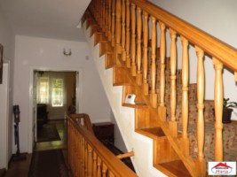 casa-parter-2-etaje-semicentral-id-22138-9
