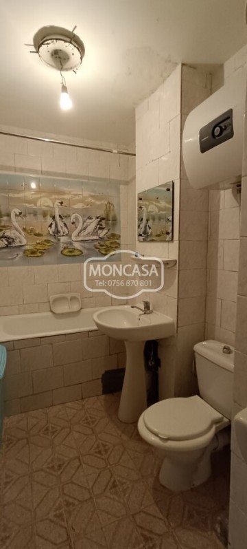 chirie-apartament-2-camere-zona-capat-1-etaj-3-semidecomandat-3