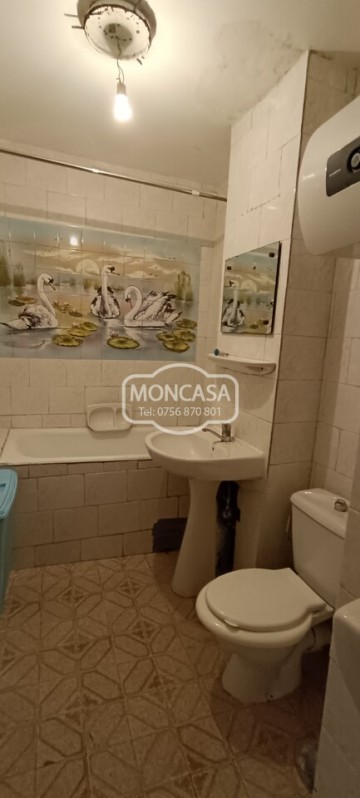 chirie-apartament-2-camere-zona-capat-1-etaj-3-semidecomandat-12