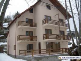 vila-10-camere-cu-teren-700-mp-de-vanzare-la-pestera-dambovicioara-arges-2