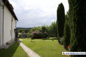 vila-8-camere-cu-teren-1200-mp-de-vanzare-in-apa-sarata-campulung-muscel-arges-ideala-pentru-familie-mare-sau-pensiune-11