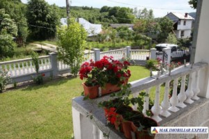 vila-8-camere-cu-teren-1200-mp-de-vanzare-in-apa-sarata-campulung-muscel-arges-ideala-pentru-familie-mare-sau-pensiune-12