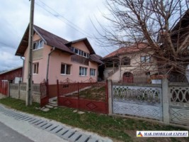vila-2-corpuri-4-camere-teren-2545-mp-bonus-2-livezi-5380-mp-matau