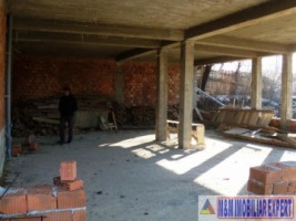 vila-la-rosupensiune-12-camere-cu-teren-4500-mp-in-valea-mare-pravat-arges-4