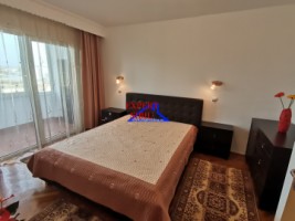 inchiriez-apartament-4-camere-decomandatrenovatzona-strand-2