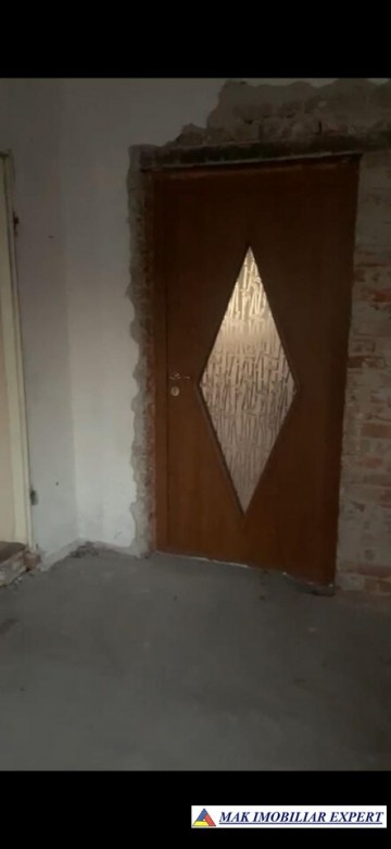 vila-4-camere-cu-teren-519-mp-de-vanzare-in-apa-sarata-campulung-muscel-arges-ideala-pentru-o-locuinta-moderna-19