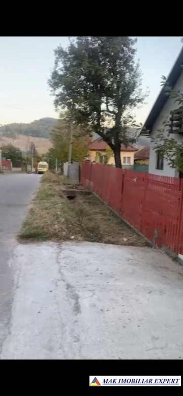 vila-4-camere-cu-teren-519-mp-de-vanzare-in-apa-sarata-campulung-muscel-arges-ideala-pentru-o-locuinta-moderna-27