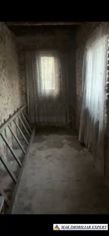 vila-4-camere-cu-teren-519-mp-de-vanzare-in-apa-sarata-campulung-muscel-arges-ideala-pentru-o-locuinta-moderna-26