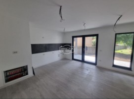 vila-noua-zona-liceului-pedagogic-cu-suprafata-de-230-mp-teren-500-mp