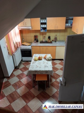 vila-11-camere-cu-teren-575-mp-de-vanzare-in-zona-pestera-dambovicioara-arges-ideala-pentru-investitie-turistica-6