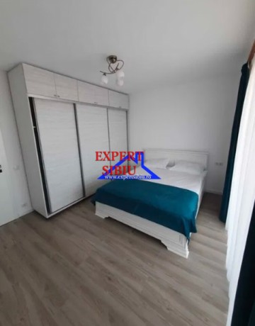 inchiriez-apartament-la-vila-3-camererecent-renovatzona-selimbar-4
