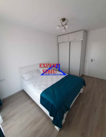 inchiriez-apartament-la-vila-3-camererecent-renovatzona-selimbar-5