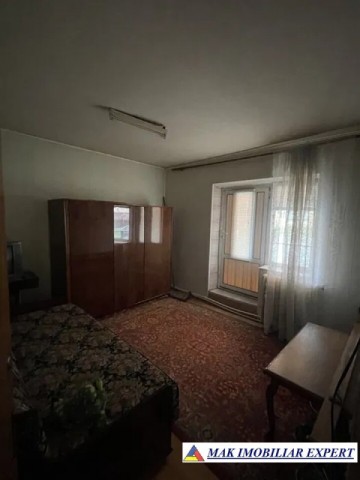 octombrie-2025-apartament-2-camere-de-inchiriat-confort-1-etaj-24-flamanda-campulung-muscel-arges