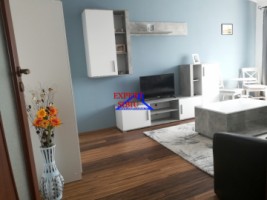 inchiriez-apartament-3-camere-la-mansardarecent-renovatzona-ciresica-1