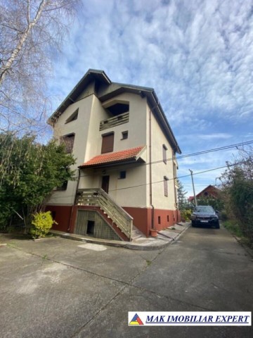 vand-vila-8-camere-cu-teren-de-1000-mp-stalpeni-arges-1