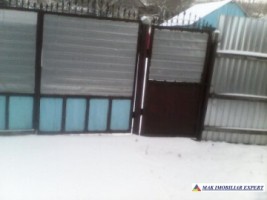 vila-4-camere-teren-2200-mp-de-vanzare-in-pungesti-cursesti-deal-vaslui-ideala-pentru-familie-12
