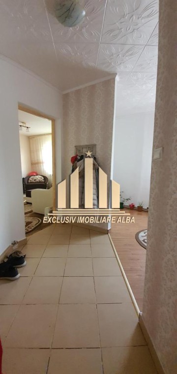 apartament-2-camere-decomandate-in-cetate-aproape-de-sc-7-1