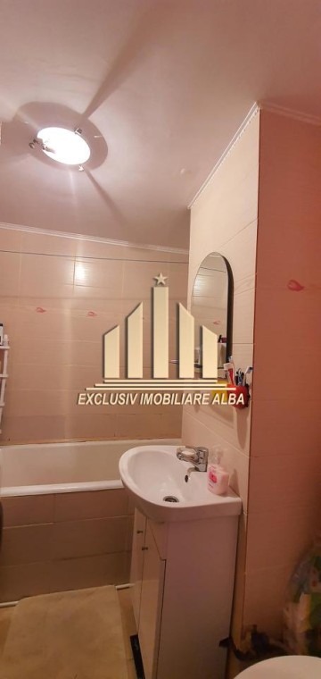 apartament-2-camere-decomandate-in-cetate-aproape-de-sc-7-4