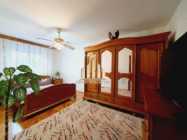 apartament-cu-5-camere-decomandate-etajul-1-cetate-5