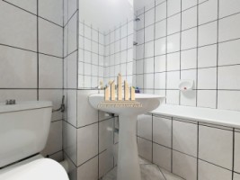 apartament-cu-5-camere-decomandate-etajul-1-cetate-4