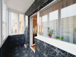 apartament-cu-5-camere-decomandate-etajul-1-cetate-9