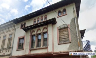 spatiu-comercial-locuinta-e-vila-7-camere-centru-campulung-muscel-arges