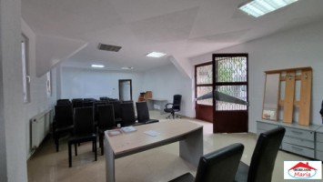 spatiu-comercial-central-id-22799-4