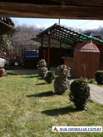 casa-3-camere-cu-teren-825-mp-de-vanzare-in-aninoasa-arges-6