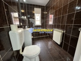 casa-de-vanzare-cu-3-camere-in-alba-iulia-zona-centru-cu-900-mp-teren-utilitati-si-la-asfalt-2
