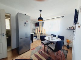 apartament-3-camere-in-cetate-cu-loc-de-parcare-curte-si-boxa-4